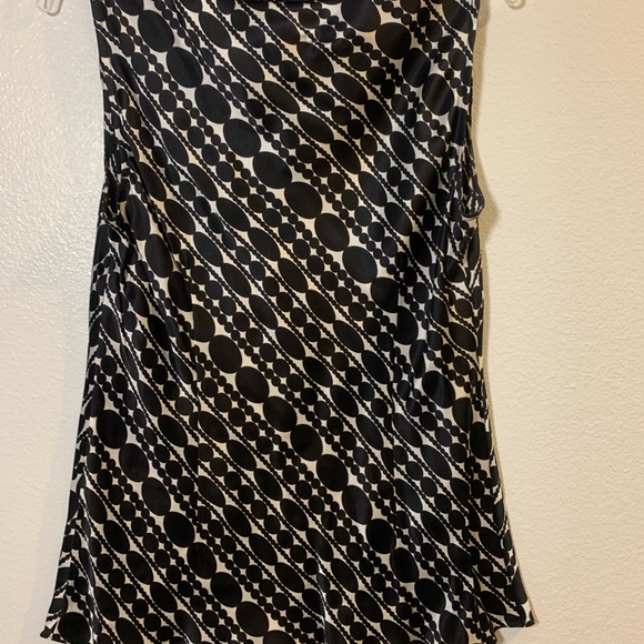 Silky feeling.  Comfort.  Style. Medium - Picture 4 of 4